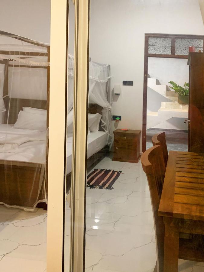 Golden Wave Hotell Ahangama Eksteriør bilde