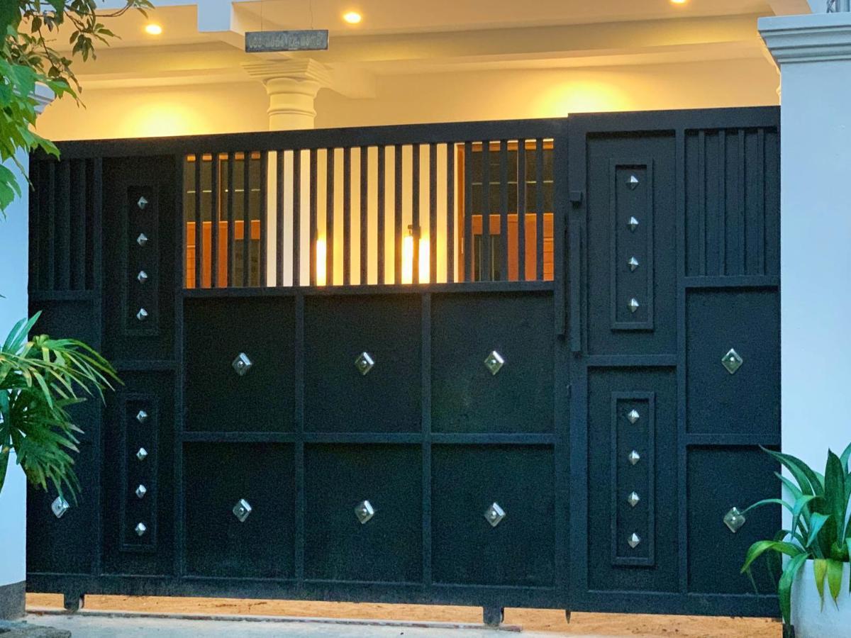 Golden Wave Hotell Ahangama Eksteriør bilde